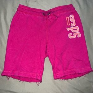 Cute fuchsia shorts